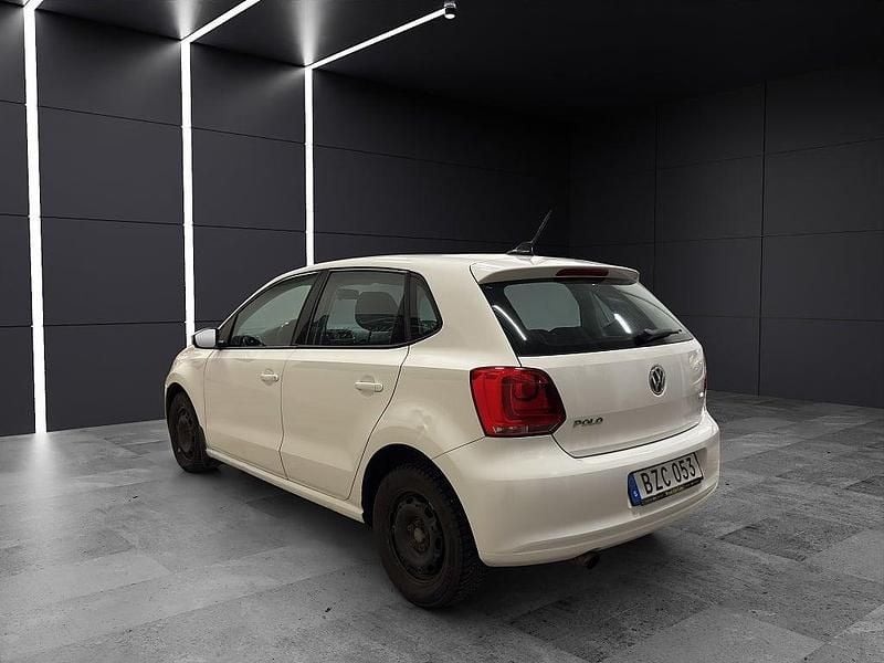 Begagnad VW Polo 86 HK (63 kW) 2013 Vit Halvkombi