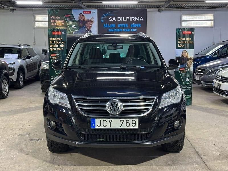 Svart Begagnad 2008 VW Tiguan Sportline SUV | 79 900 kr (Marknadspris) - Bild 1/4