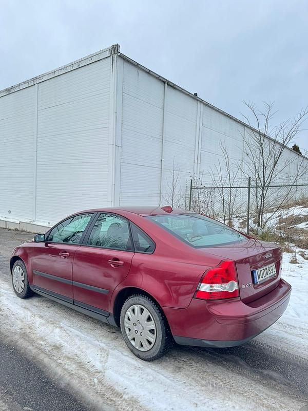 Begagnad Volvo S40 125 HK (91 kW) 2005 Sedan