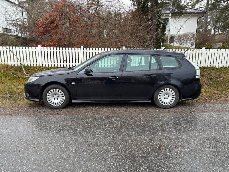 Begagnad 2010 Saab 9-3 Kombi | 29 500 kr (Bra pris) - Bild 1/4