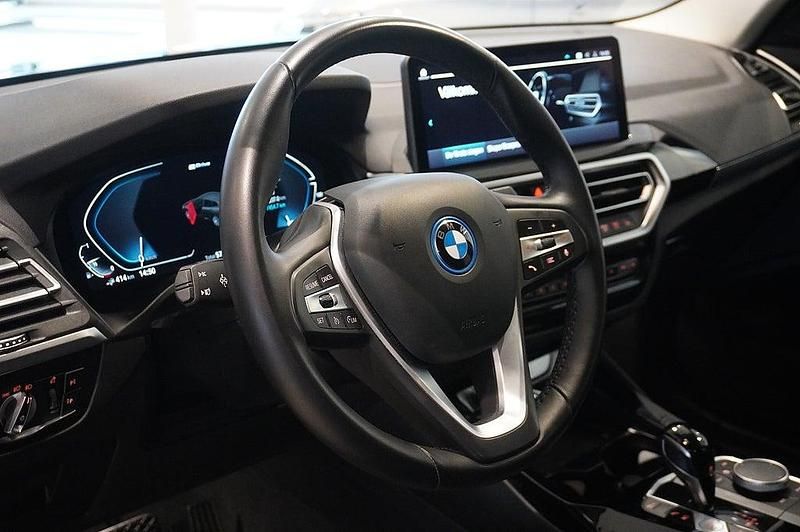 Begagnad BMW X3 184 HK (135 kW) 2022 Svart SUV