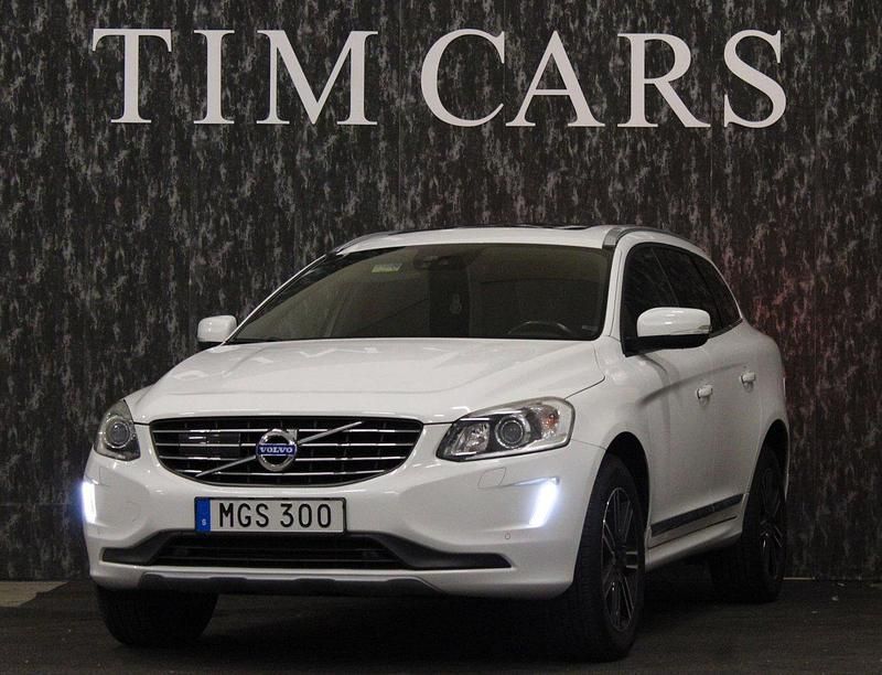 Vit Begagnad 2016 Volvo XC60 Summum SUV | 215 000 kr (Marknadspris) - Bild 1/4