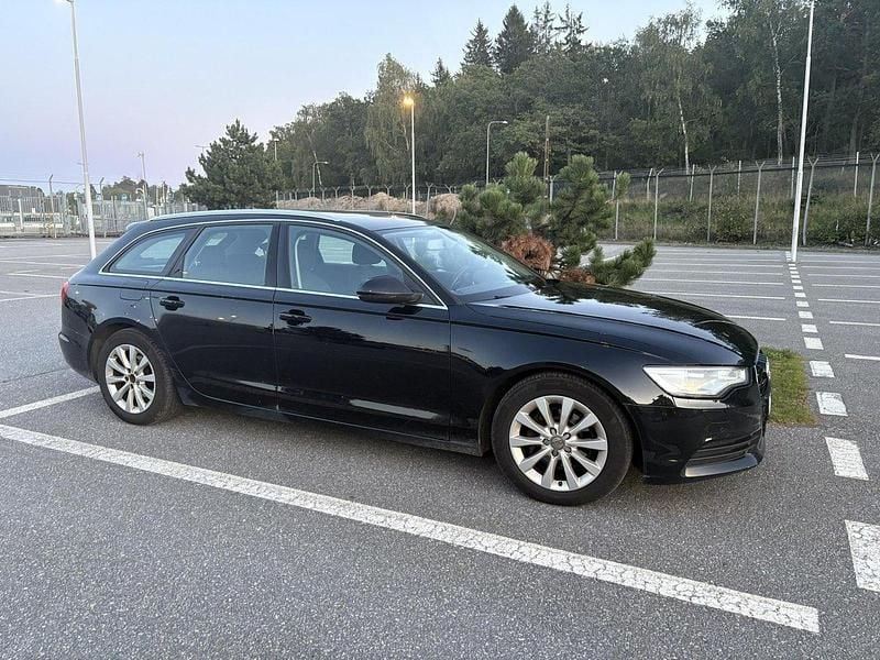 Svart Begagnad 2014 Audi A6 Proline Kombi | 135 000 kr (Marknadspris) - Bild 1/3