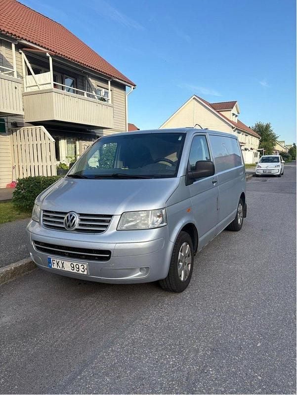Silver Begagnad 2007 VW T5 Van | 89 000 kr - Bild 1/4