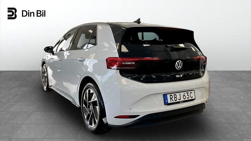 Begagnad VW ID.3 Pro 169 kW (231 HK) 2024 Glacier white metallic bl Halvkombi