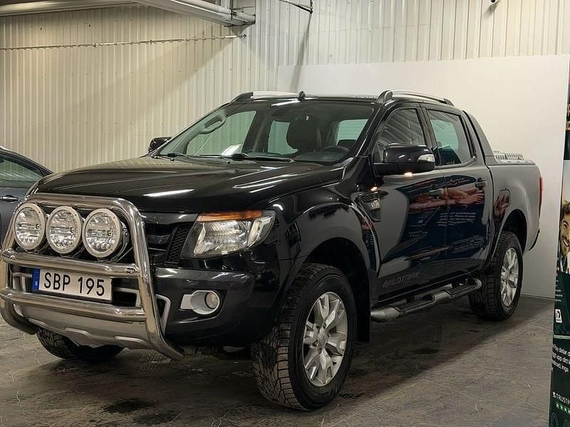 Begagnad Ford Ranger Wildtrack 200 HK (147 kW) 2015 Svart Pickup