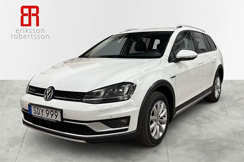 Vit Begagnad 2016 VW Golf Alltrack Kombi | 179 900 kr (Lite dyr) - Bild 1/4