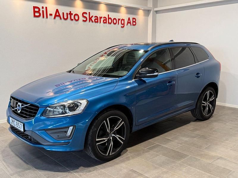 Blå Begagnad 2017 Volvo XC60 R-Design SUV | 209 500 kr (Marknadspris) - Bild 1/4