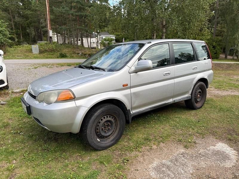 Grå Begagnad 2000 Honda HR-V S SUV | 23 900 kr - Bild 1/4