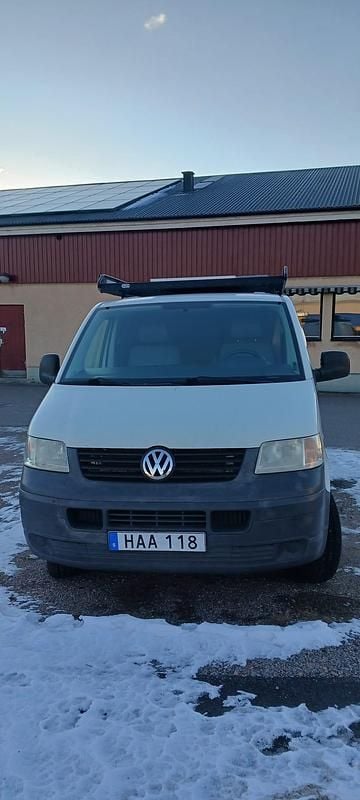 Begagnad VW T5 131 HK (96 kW) 2008 Van
