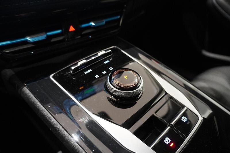 Begagnad MG MG5 EV Comfort 130 kW (177 HK) 2022 Röd Kombi