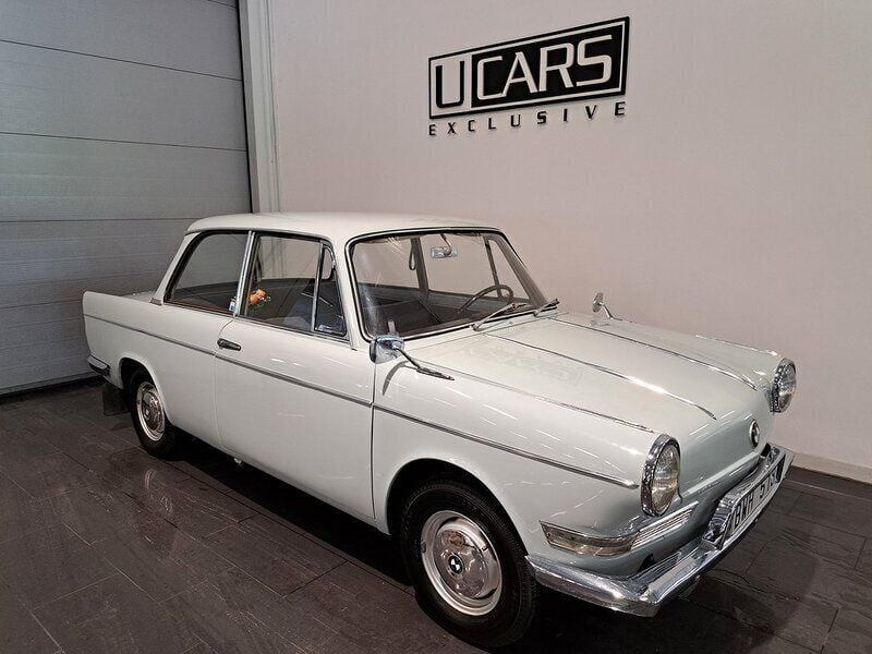 Ljusgrå Begagnad 1965 BMW 700 Sedan | 199 900 kr - Bild 1/4