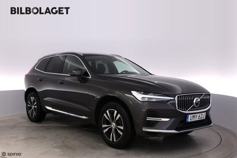 Grå Begagnad 2024 Volvo XC60 Core SUV | 514 800 kr (Bra pris) - Bild 1/4