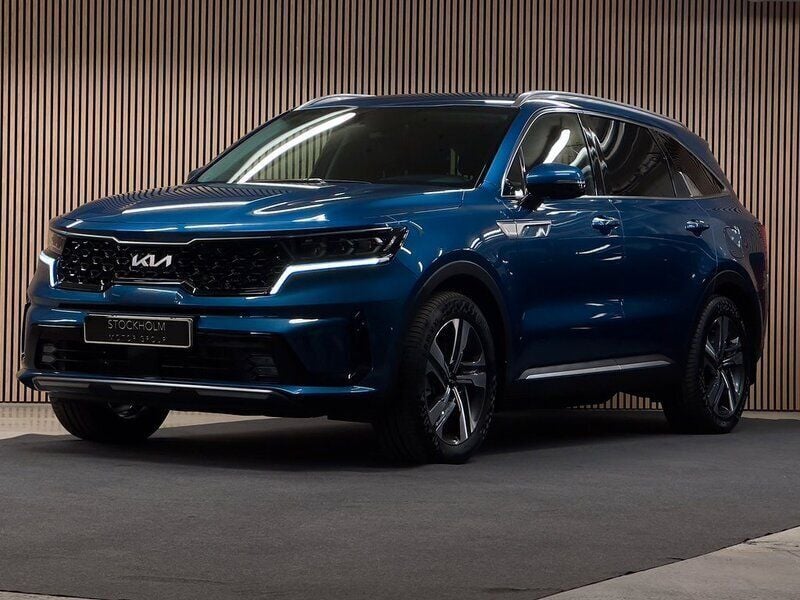 Blå Begagnad 2023 Kia Sorento Advance SUV | 489 000 kr (Marknadspris) - Bild 1/4