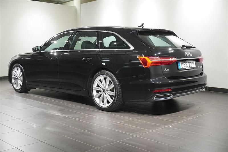Begagnad Audi A6 S-Line 265 HK (194 kW) 2023 Svart Kombi