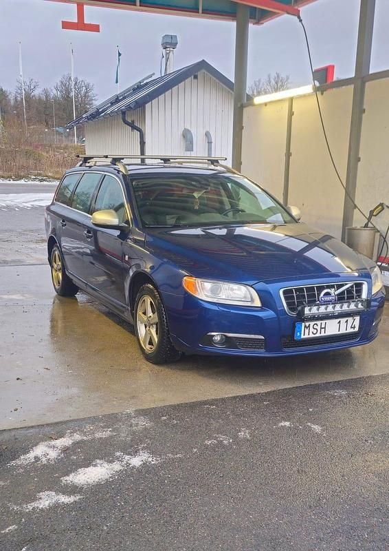 Begagnad 2012 Volvo V70 Kombi | 70 000 kr (Bra pris) - Bild 1/4
