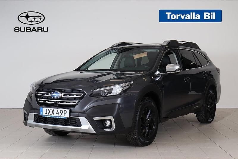 Grå Begagnad 2021 Subaru Outback Kombi | 369 900 kr (Marknadspris) - Bild 1/2