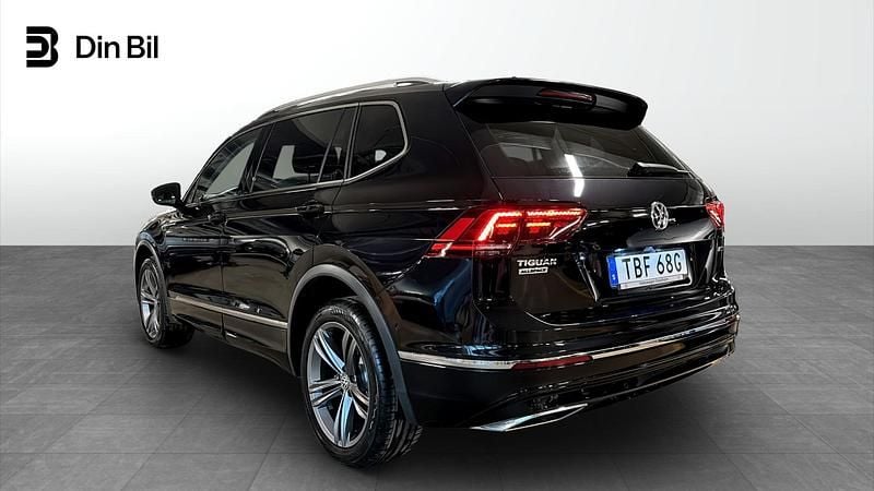 Begagnad VW Tiguan Allspace R-line 200 HK (147 kW) 2020 Svart SUV