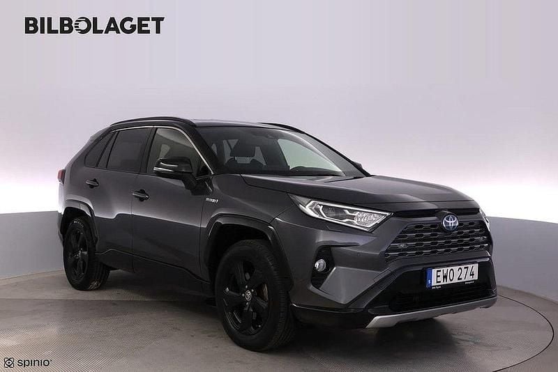 Grå Begagnad 2019 Toyota RAV4 Hybrid SUV | 299 800 kr (Bra pris) - Bild 1/4
