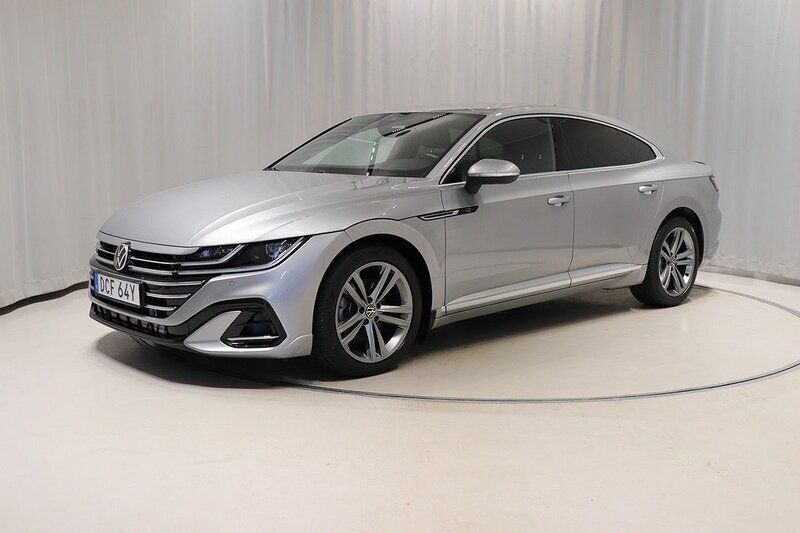Silver Begagnad 2020 VW Arteon R-line Halvkombi | 318 800 kr (Marknadspris) - Bild 1/4