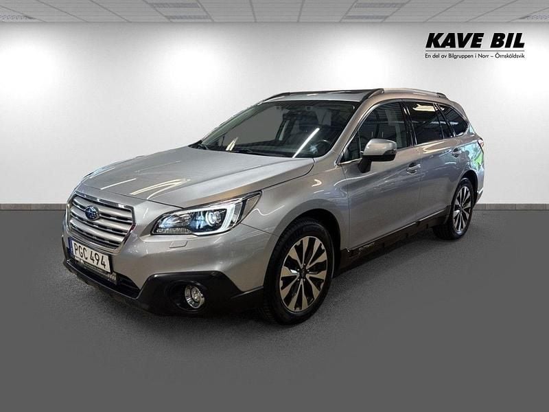 Silver Begagnad 2016 Subaru Outback SUV | 189 900 kr (Marknadspris) - Bild 1/4