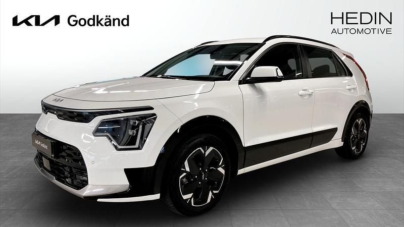 Vit (white) Begagnad 2022 Kia e-Niro SUV | 309 900 kr (Lite dyr) - Bild 1/4
