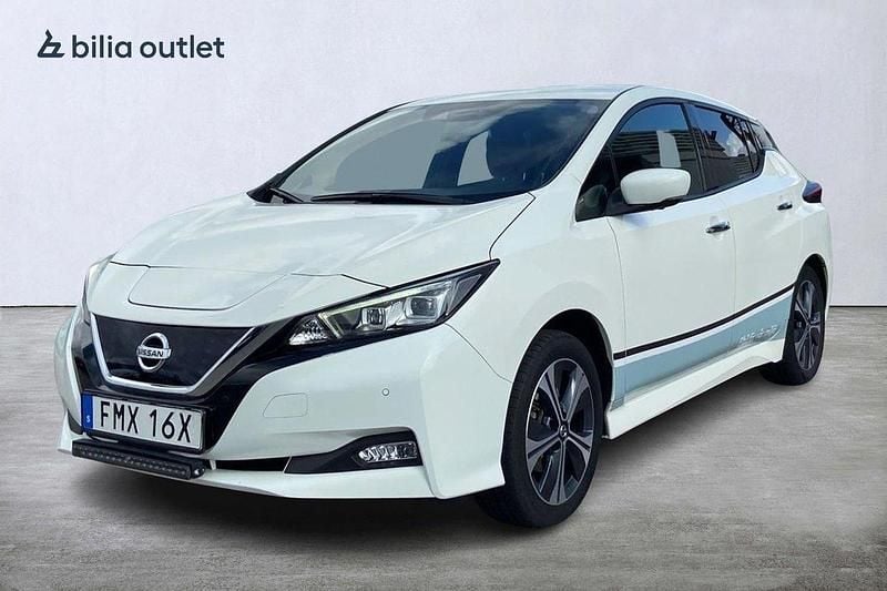Vit Begagnad 2021 Nissan Leaf 360º Halvkombi | 169 900 kr (Bra pris) - Bild 1/4
