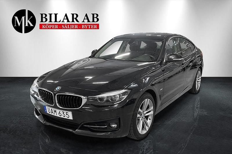 Svart Begagnad 2016 BMW 320 Gran Turismo Halvkombi | 159 900 kr (Marknadspris) - Bild 1/4