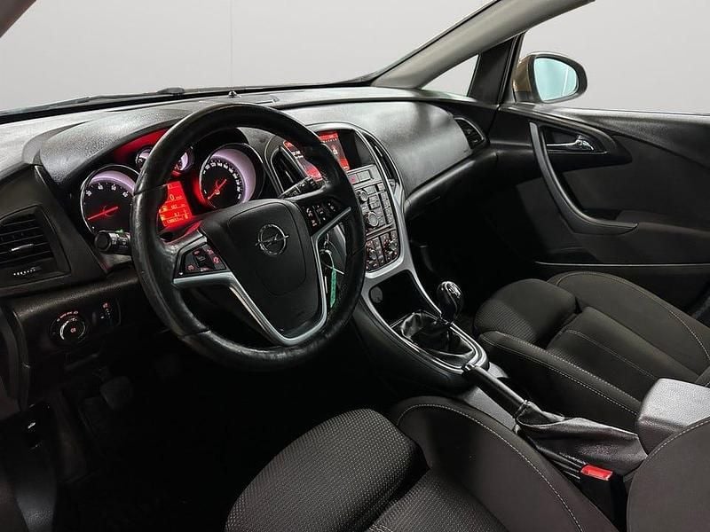 Begagnad Opel Astra drive 140 HK (102 kW) 2016 Brun Kombi