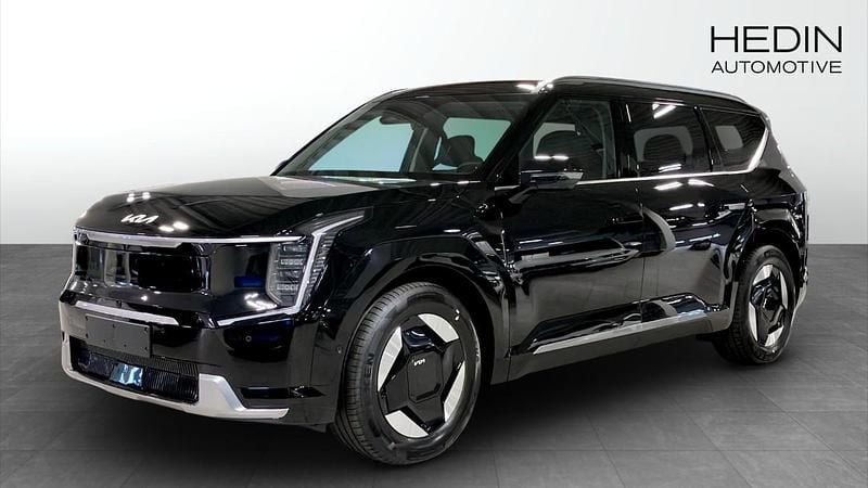Svart (black) Ny 2025 Kia EV9 Plus SUV | 849 900 kr (Dyr) - Bild 1/4