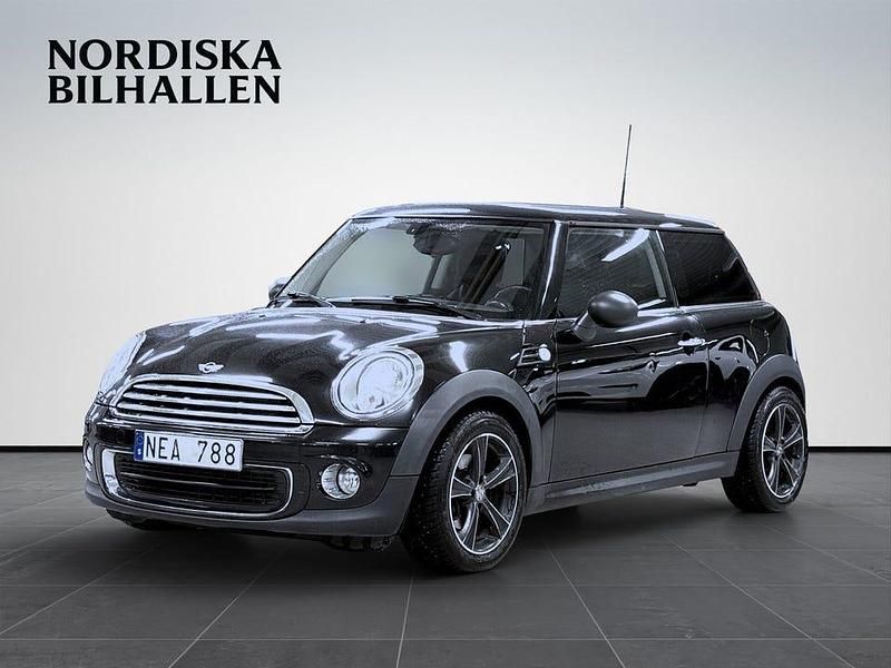 Begagnad Mini ONE 98 HK (72 kW) 2013 Svart Halvkombi