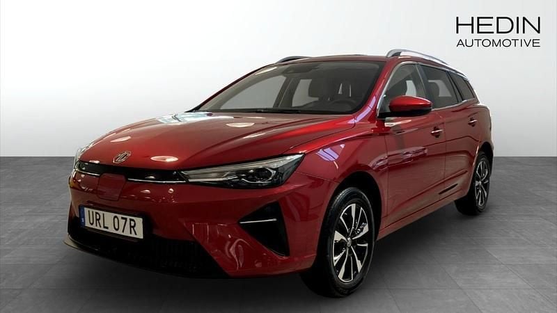 Röd (red) Begagnad 2022 MG MG5 EV Comfort Kombi | 214 900 kr - Bild 1/4
