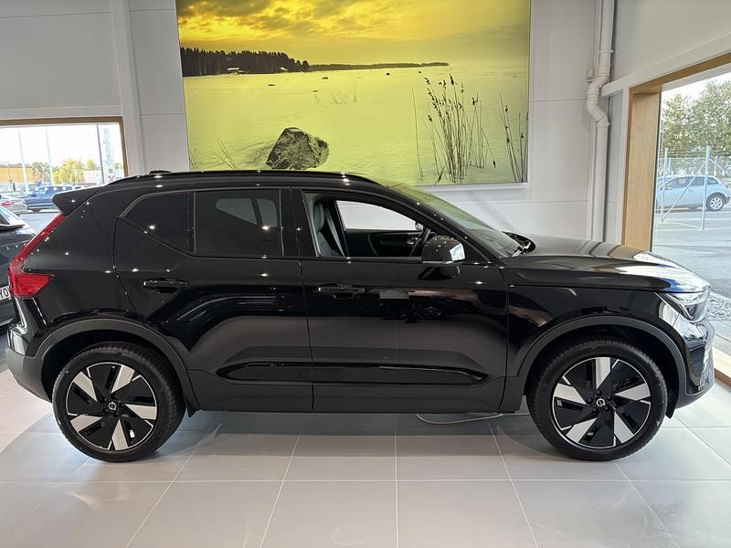 Ny Volvo EX40 Single Motor Extended Range 185 kW (252 HK) 2026 Svart SUV