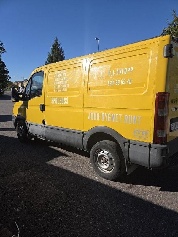 Gul Begagnad 2009 Iveco Daily | 165 000 kr - Bild 1/4