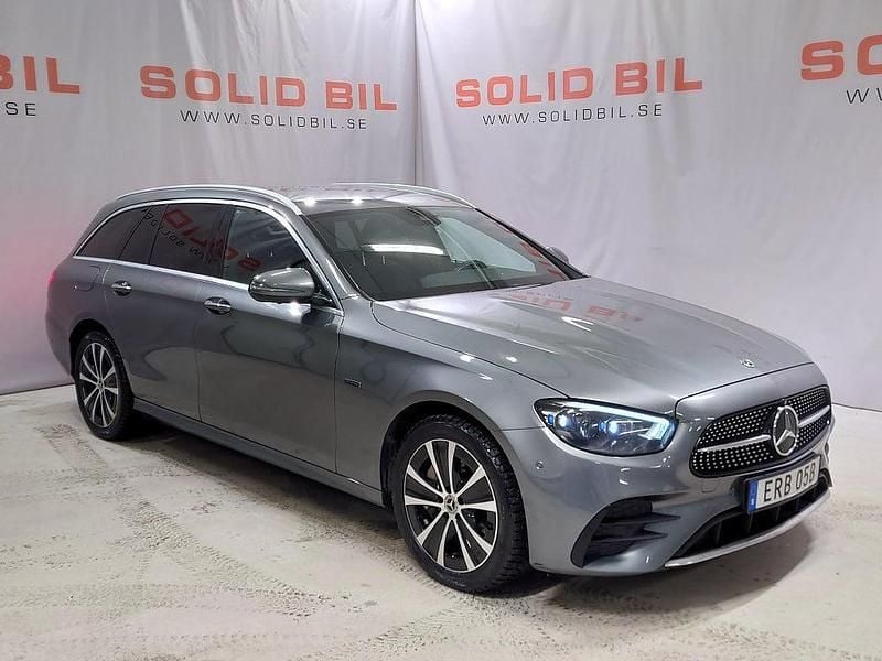 Begagnad Mercedes E300 AMG line 194 HK (142 kW) 2020 Grå Kombi