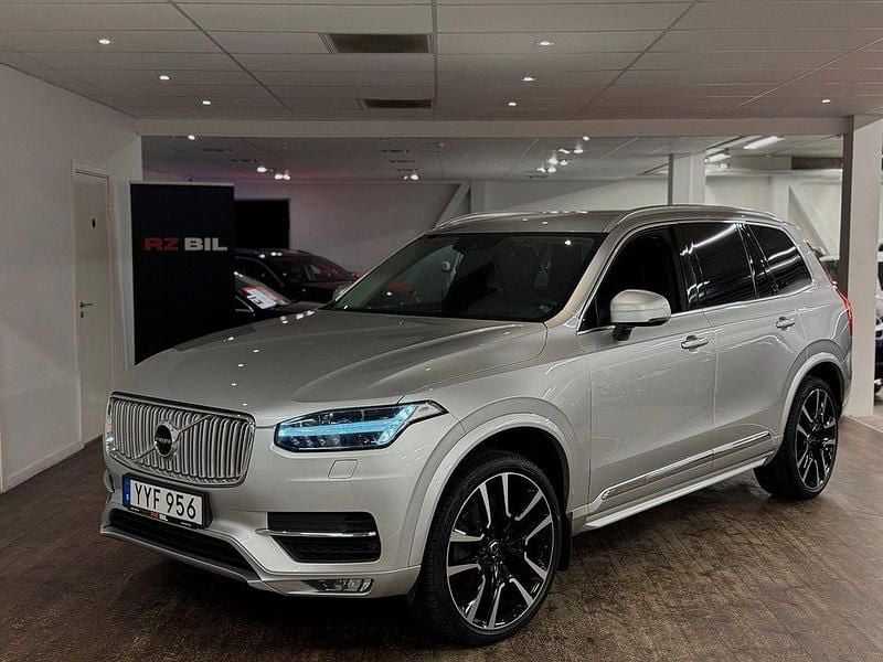 Silver Begagnad 2017 Volvo XC90 Inscription SUV | 284 900 kr (Superpris) - Bild 1/3