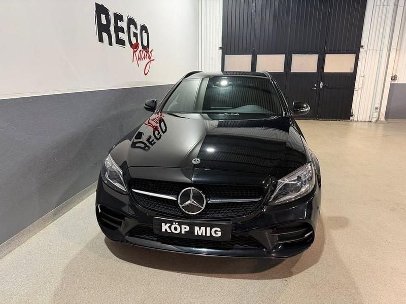 Begagnad Mercedes C220 AMG 194 HK (142 kW) 2021 Svart Kombi