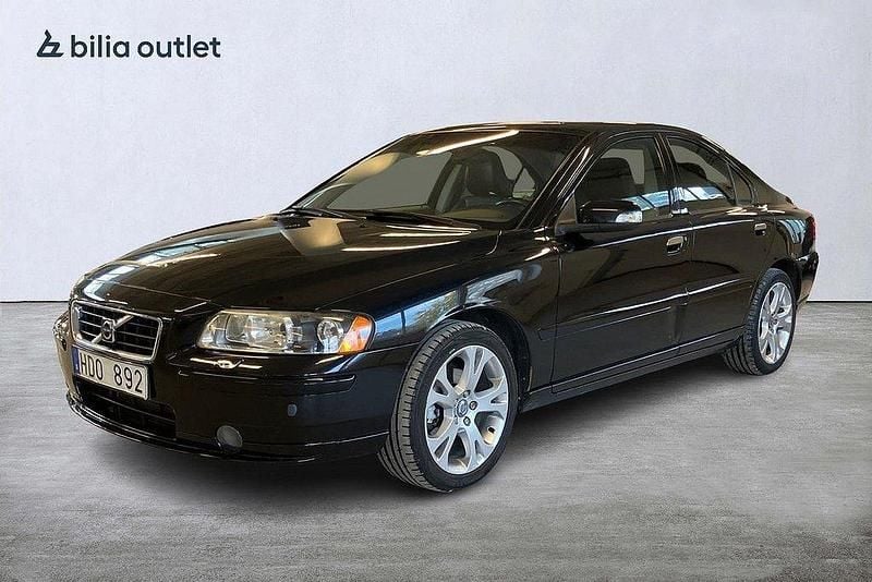 Svart Begagnad 2008 Volvo S60 Sedan | 59 900 kr (Lite dyr) - Bild 1/4