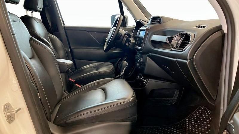 Begagnad Jeep Renegade 180 HK (132 kW) 2022 Vit SUV