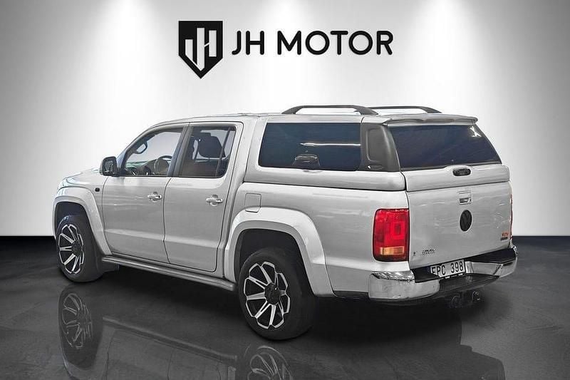 Begagnad VW Amarok Highline 180 HK (132 kW) 2013 Silver Pickup