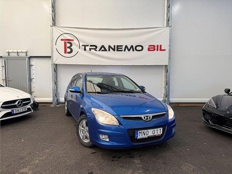 Begagnad Hyundai i30 90 HK (66 kW) 2009 Blå Sedan
