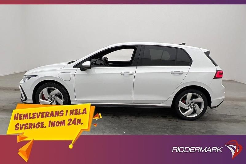 Grön Begagnad 2021 VW Golf VII GTE | 249 900 kr (Lite dyr) - Bild 1/3