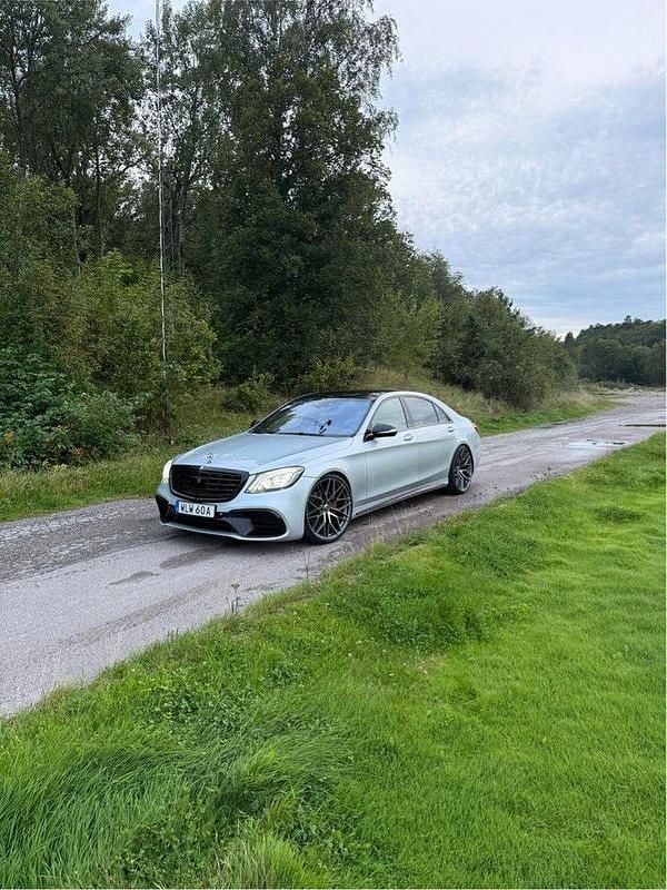 Silver Begagnad 2014 Mercedes S63 AMG Sedan | 349 000 kr (Superpris) - Bild 1/4