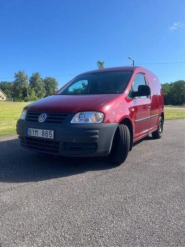 Röd Begagnad 2007 VW Caddy Minibuss | 24 900 kr (Superpris) - Bild 1/4