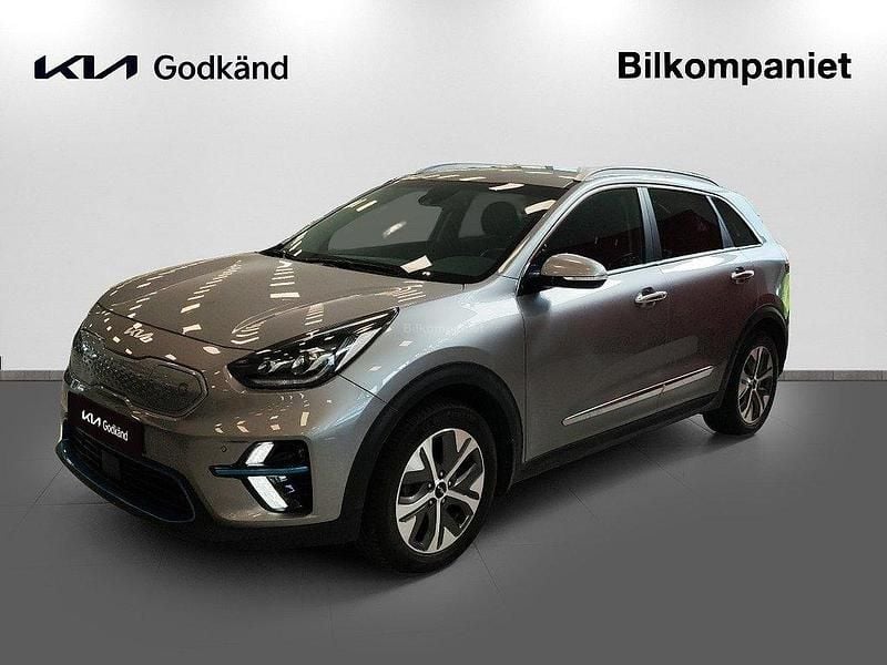 Grå Begagnad 2022 Kia e-Niro 2 SUV | 299 800 kr (Lite dyr) - Bild 1/4