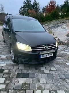 Begagnad VW Caddy Maxi Life Life 150 HK (110 kW) 2019 Svart Minibuss