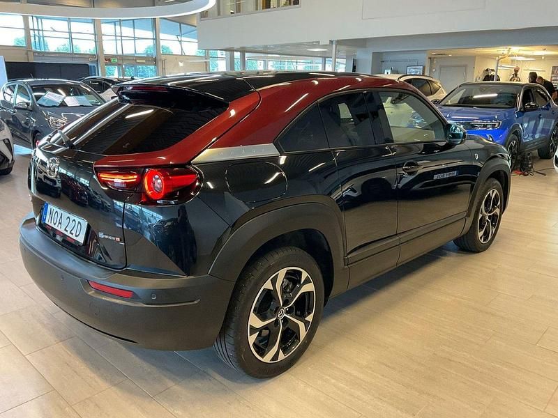 Begagnad Mazda MX30 Edition 170 HK (125 kW) 2023 Svart SUV