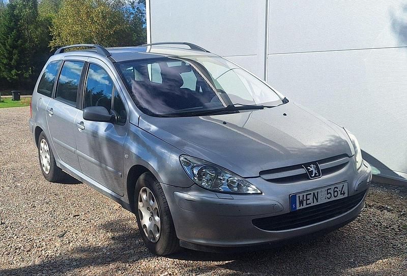 Grå Begagnad 2005 Peugeot 307 Kombi | 14 500 kr (Bra pris) - Bild 1/3