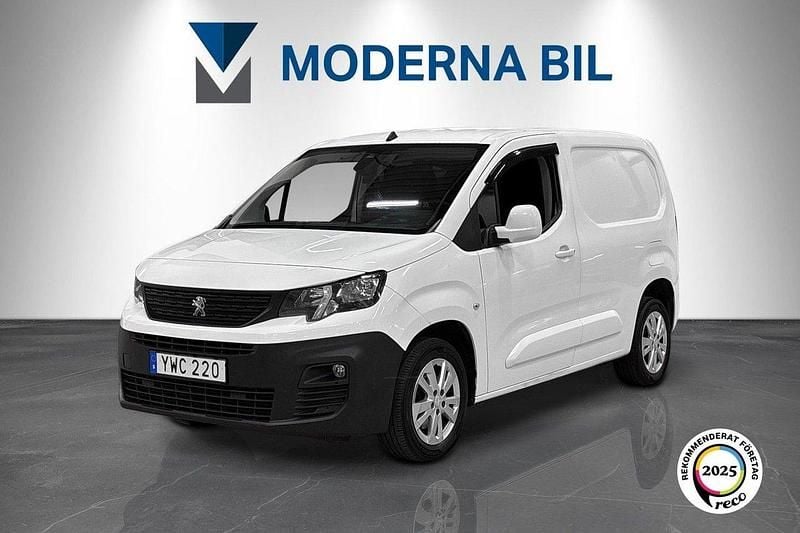Begagnad 2018 Peugeot Partner Minibuss | 109 400 kr (Marknadspris) - Bild 1/4