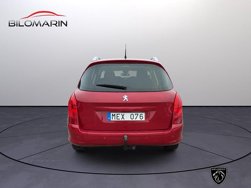 Begagnad Peugeot 308 SW 2012 Röd Kombi